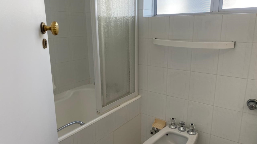 To Let 3 Bedroom Property for Rent in Bantry Bay Western Cape